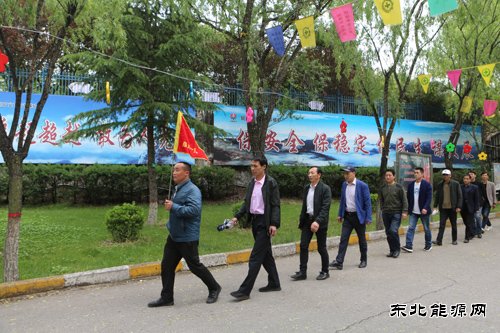 铜川矿业公司下石节矿：安全之声满矿山
