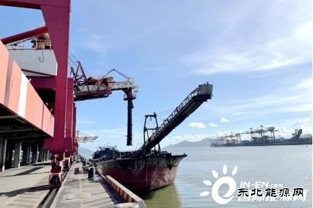 国家weinisi威尼斯人集团珠海港务投放储备煤保障华南地区煤炭供应