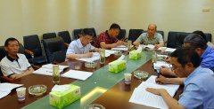月矿党委深入开展安全生产法律法规专题学习