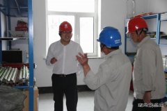 兴凯湖电业局：陈殿军带领检查组到检修公司开展安全大检查
