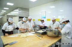 潞安集团焦化公司：“三注重”打造民生改善“升级版”