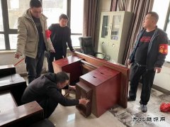 蒲白煤矿运营公司：踏着春天脚步，传承雷锋精神