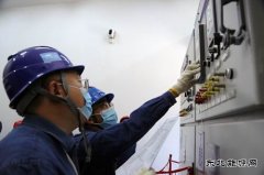 佳木斯供电公司：用心为设备“体检” 筑牢保电安民的“光明防线