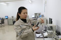 汝丽红：甘为人梯的好“师傅”