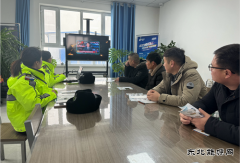 福海执法大队：强化货运企业宣传 深入推进超限治理