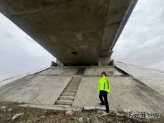 阿勒泰执法支队哈巴河执法大队：雨雪天气排查隐患保安全