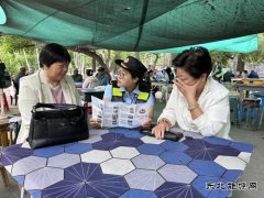 哈巴河执法大队：开展“安全生产月”宣传咨询日活动